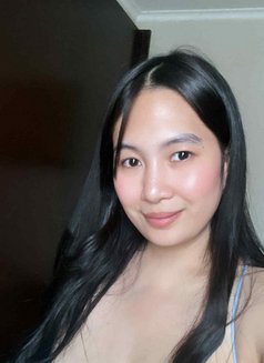 Amber - escort in Mumbai Photo 4 of 6