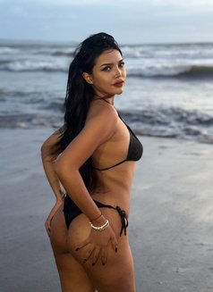 Amber Olivia Squirting girl - escort in Bali Photo 4 of 18