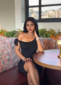 Amber Olivia Squirting girl - escort in Bali Photo 9 of 18