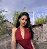 Amber Olivia Squirting girl - escort in Bali Photo 28 of 29