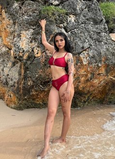 Amber Olivia Squirting girl - puta in Bali Photo 24 of 25