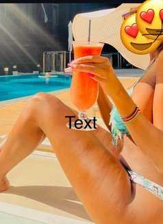 Amber - escort in Dubai Photo 5 of 5