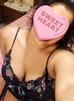 Ambiga Tamil Colombo - escort in Colombo Photo 3 of 13