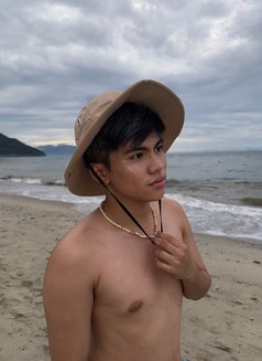Ambrose - Acompañantes masculino in Manila Photo 4 of 5