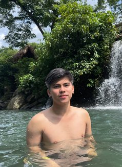 Ambrose - Acompañantes masculino in Manila Photo 5 of 5