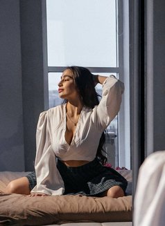 Ameena Russian teen new - escort in Khobar Photo 2 of 6