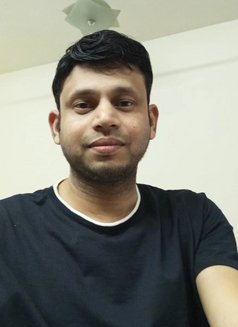 Ameer - Male escort in Muscat Photo 2 of 2
