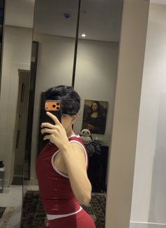 Ameer - Male escort in Riyadh Photo 1 of 7