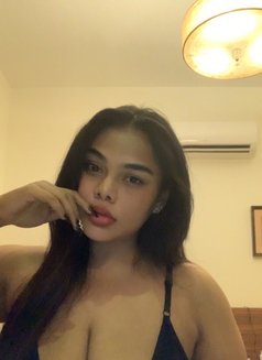 Ameera - escort in Riyadh Photo 3 of 5