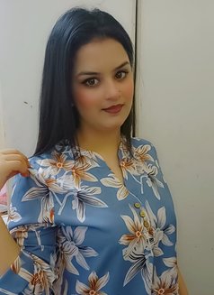 Ameera - escort in Dubai Photo 3 of 5