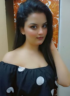 Ameera - escort in Dubai Photo 5 of 5