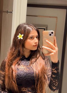 Ameesha Kapoor Cash On Hyderabad - escort in Hyderabad Photo 3 of 4