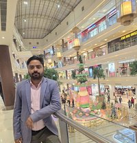 Ameet Kumar - Acompañantes masculino in Lucknow