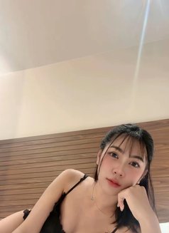 Amei - escort in Singapore Photo 5 of 5