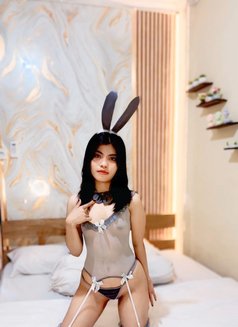 Amel - escort in Bali Photo 4 of 6