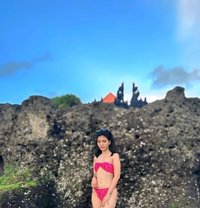 Amel - escort in Bali Photo 2 of 8