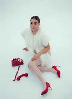 Amel - puta in Hong Kong Photo 1 of 19