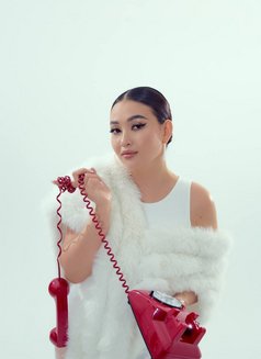 Amel - puta in Hong Kong Photo 3 of 19