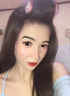 Amelia Arummie - Transsexual escort in Jakarta Photo 14 of 19