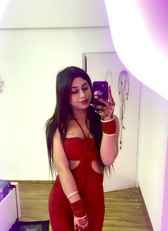 Amelia Big Dick - Transsexual escort in Noida Photo 15 of 24