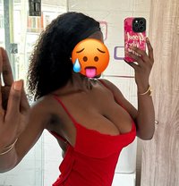 Amelia - puta in Gurgaon Photo 2 of 2