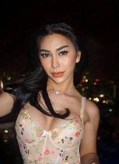 Arab-Filipina AmeliaTS - Transsexual escort in Manila Photo 7 of 9