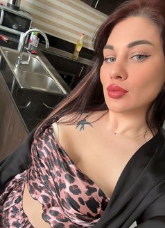 Amelia From Russia - escort in Al Manama Photo 6 of 11