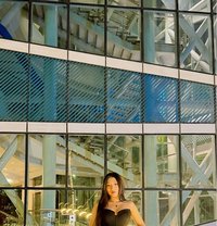 Amelia - puta in New Delhi Photo 1 of 3