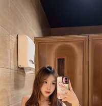 Amelia - escort in Bali