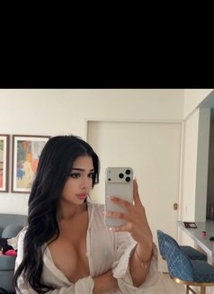Amelia Full Service 🥰🥰 - escort in Doha Photo 5 of 6