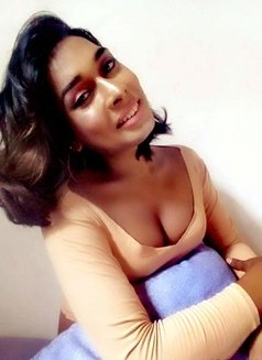 GODDESS AMELIA( Best cam session ) - Transsexual escort in Colombo Photo 1 of 28
