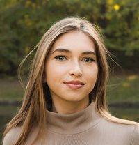 Amelia - escort in Hong Kong