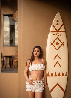 Amelia - escort in Phuket Photo 2 of 6