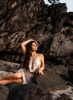 Amelia - puta in Phuket Photo 15 of 18