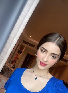 Amelina Russia New - puta in Ho Chi Minh City Photo 2 of 5