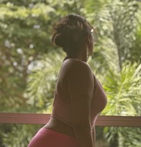Ameliya - escort in Colombo