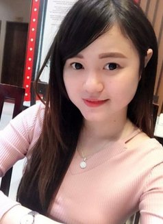 Amell - escort in Surabaya Photo 6 of 6