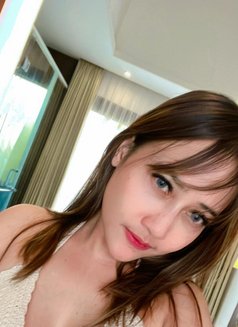 Amelly Sweat Gfe - escort in Hong Kong Photo 19 of 25