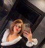 Amely - escort in Doha Photo 1 of 4