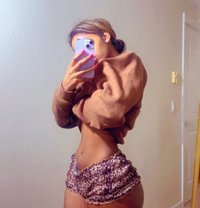 Amen B - escort in Yokosuka