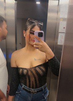 Amena - puta in Phuket Photo 5 of 10