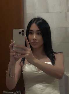 amera - escort in Muscat Photo 14 of 18