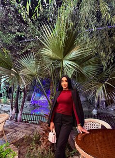 Amera - escort in Muscat Photo 3 of 10