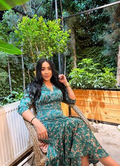 Amera - escort in Muscat Photo 4 of 10