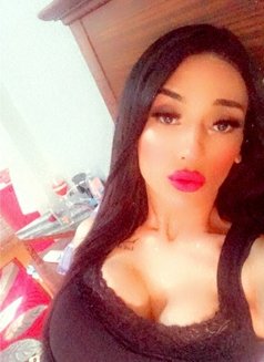 Amera Sexy - Transsexual escort in Cairo Photo 4 of 5