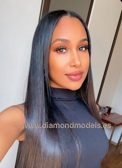 American Barbara. English ! - escort in Doha Photo 1 of 11
