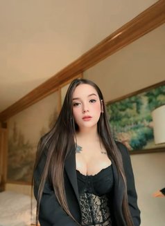 HOT Venice GFE - escort in Kuala Lumpur Photo 11 of 15