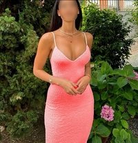 American Model Ellie Azalea - escort in Marbella