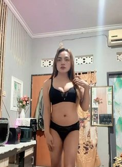 Ami - Acompañantes transexual in Bali Photo 2 of 5