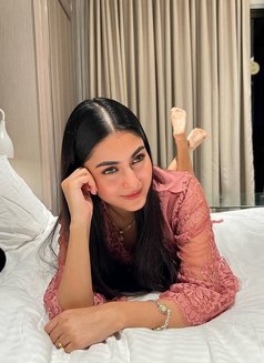 Ami - escort in Bangkok Photo 4 of 4